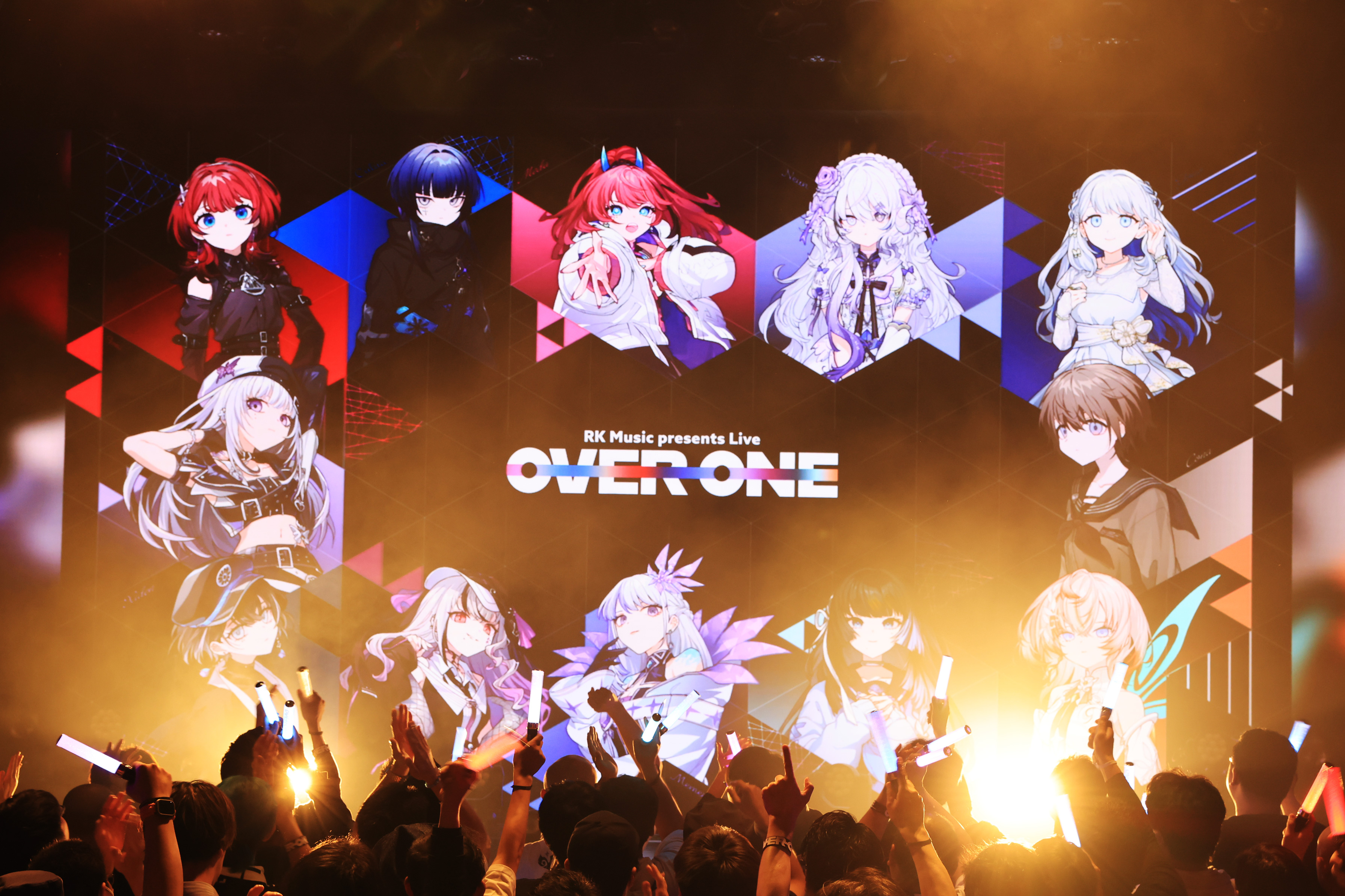 OVER ONE オフィシャルレポートトップ